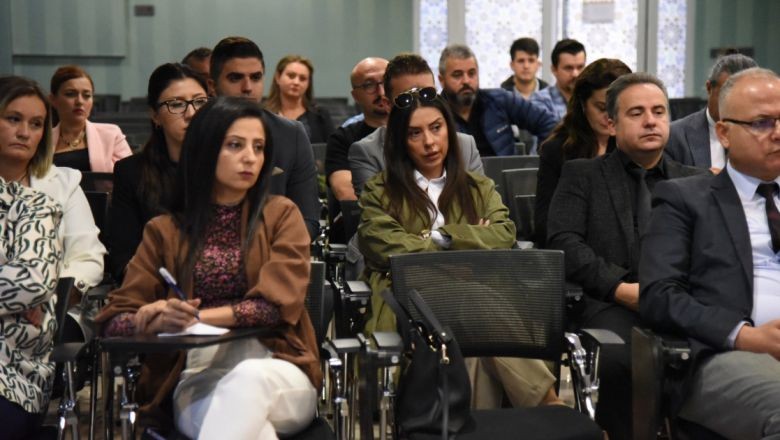 Okul Yöneticileri Gündemi Konuştu