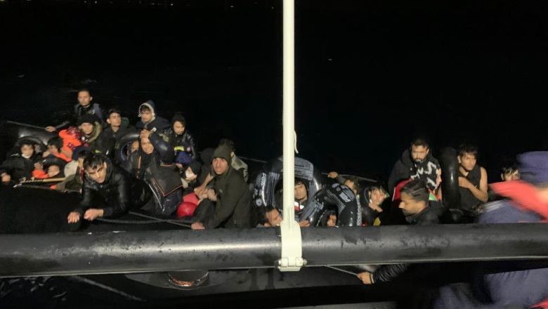 Sahil Güvenlik Denizde Hareketlilik Tespit Etti! Harekete Geçti