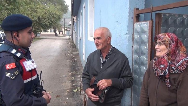 Yaşlı Çifte Oynan 'Altın' Oyununu JASAT Çözdü
