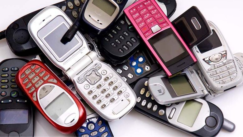 Gördüğünüz Anda Geçmişe Götüren Telefonlar