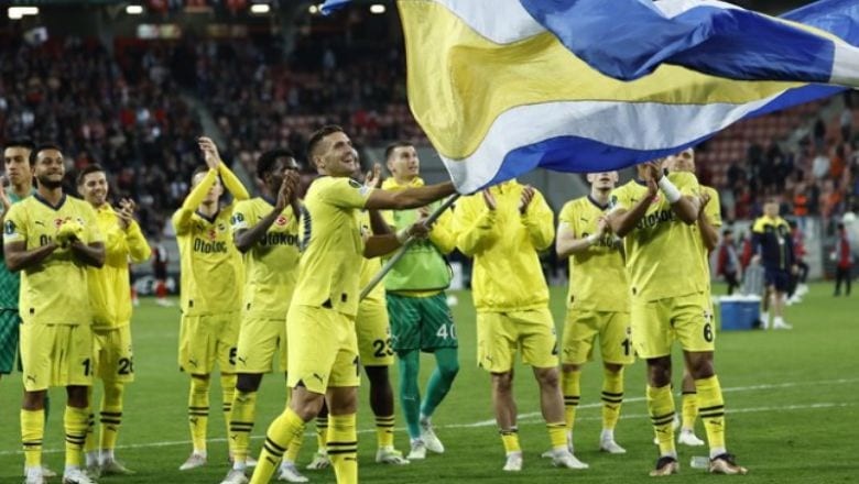 Fenerbahçe'de Kriz!