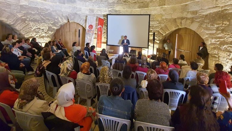 ‘Gazi Köylerinde Şifa Çiçekleri Açıyor’