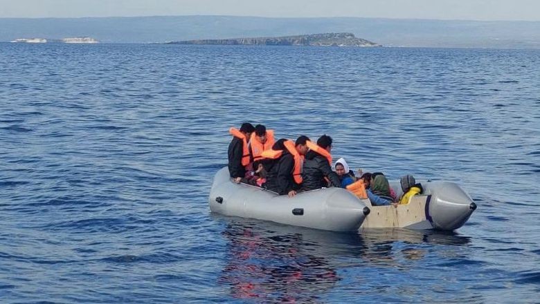 Yunanistan Unsurları Tarafından İtildi Sahil Güvenlik Harekete Geçti!