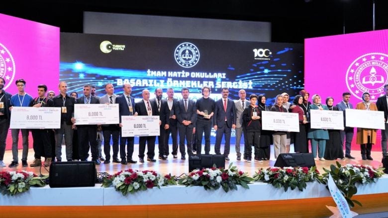 İmam Hatip Lisesi 100. Yılında Ödül Aldı
