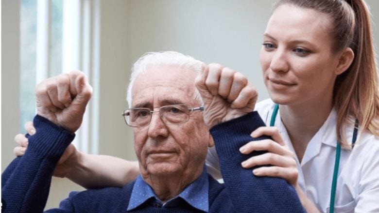birilerini kendisine düşürmek istediğinden yazmış,