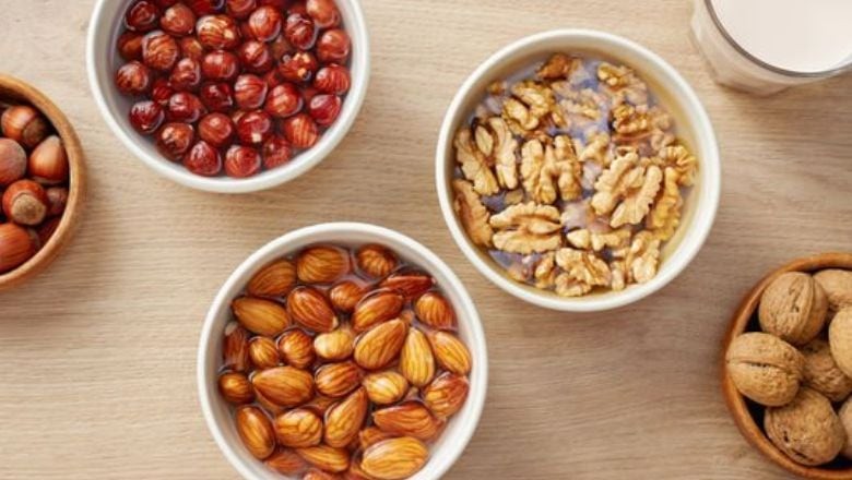 Kuruyemişleri Suda Bekletin Çünkü…