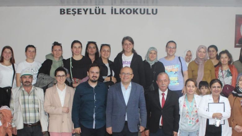 Balıkesir’de Uzmandan Veliye Farkındalık Eğitimi