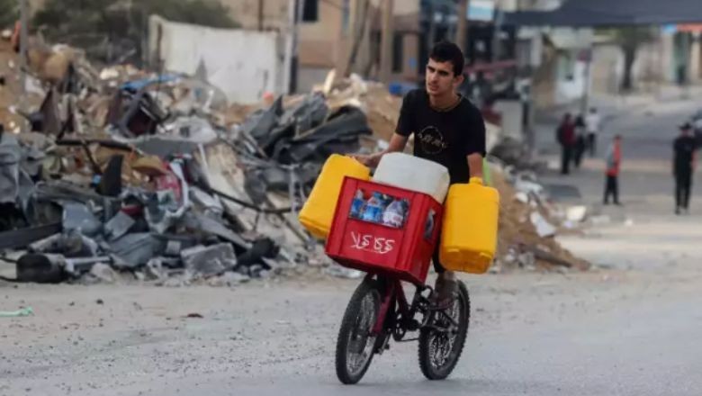 2.3 Milyon Gazzeliye Sadece 20 Tır Yardım