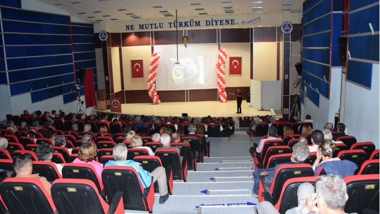 Balıkesir'de 100. Yıla Özel 'Beni Hatırlayınız' Oyunu Sahne Aldı