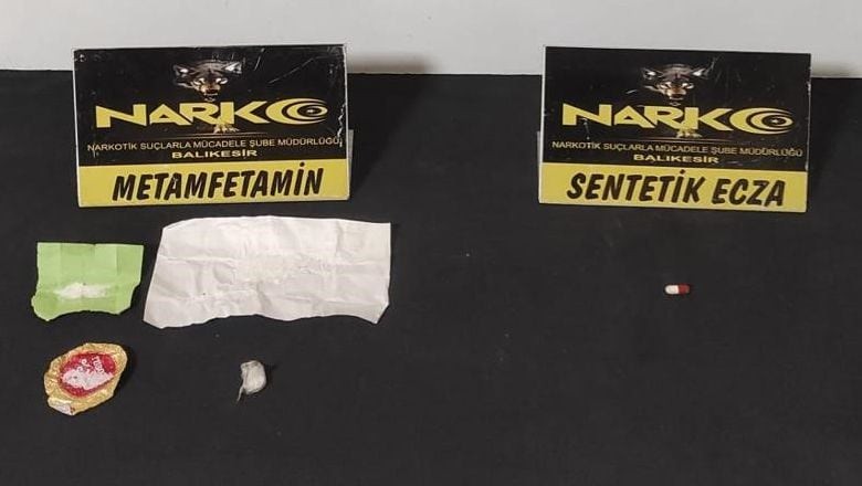 Balıkesir'de Büyük Kaçakçılık Operasyonu: 11 Tutuklama