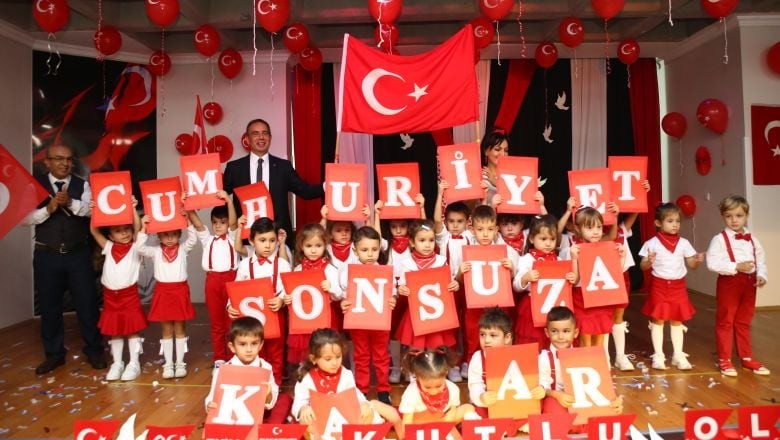Balıkesir'de Cumhuriyet'in 100. Yılına Özel Anıt