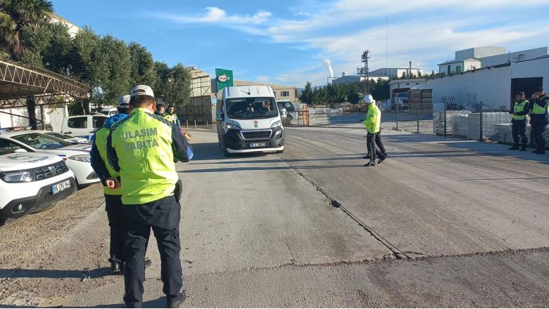 Balıkesir'de Servis Araçlarına Denetimler Artıyor