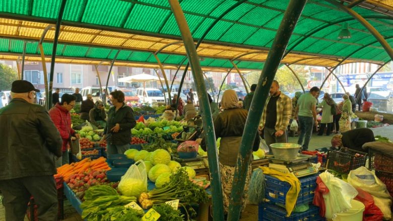Balıkesir’de Sebze ve Meyve Pazarında Kasım Ayı Fiyatları