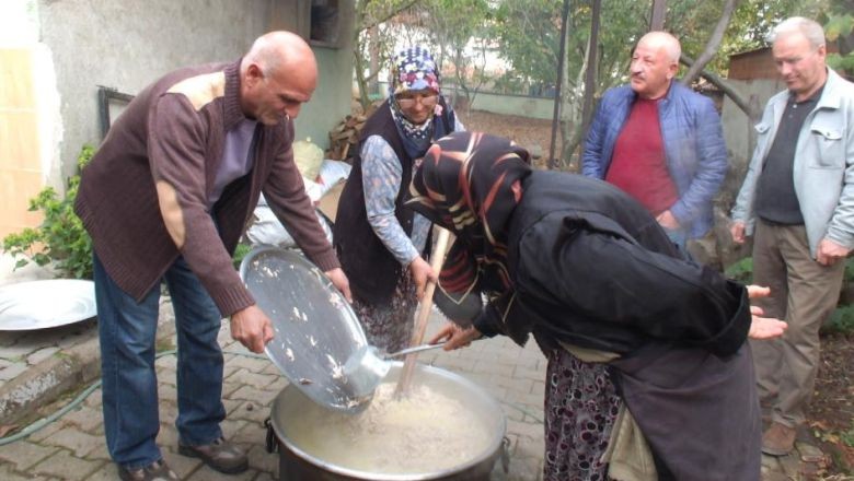 Balıkesir'in Sarımsaklı Pilavı Coğrafi İşaret Oluyor