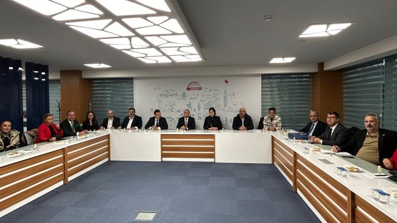 Basa: 'Kent Konseyciliğini Mürsel Sabancı İle Öğrendik'