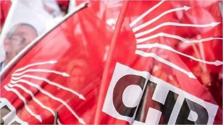 CHP'de Kurultay Öncesi İmza Çelişkisi Yaşanıyor