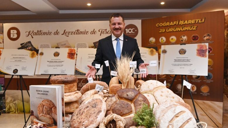 Dünyanın En İyi Ekmek Kitabı ‘Ekmek Şehir Balıkesir’