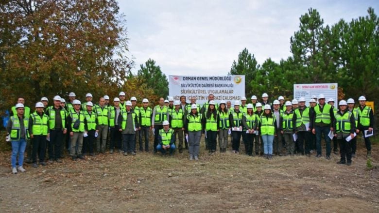 Dursunbey İlçesinde Yağmurlu Havada Silvikültür Eğitimi