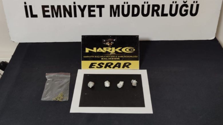Emniyet Mahalle Denetimlerinde 10 Aranan Şahsı Yakaladı!