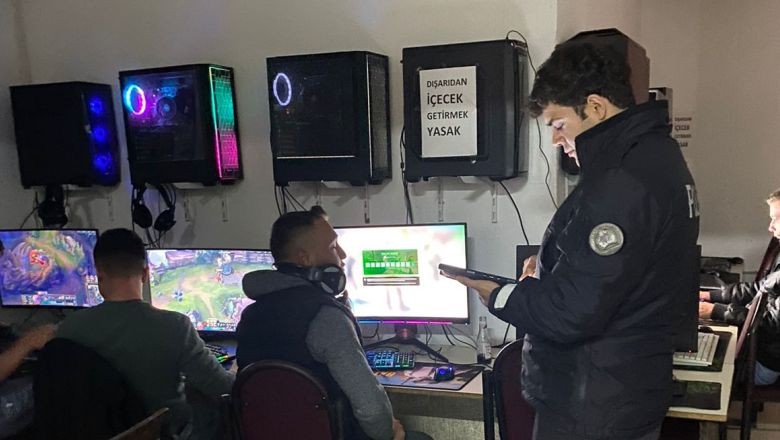 Gümrük Kaçağı Ürünler Balıkesir’de! 234 Kişi Yakalandı