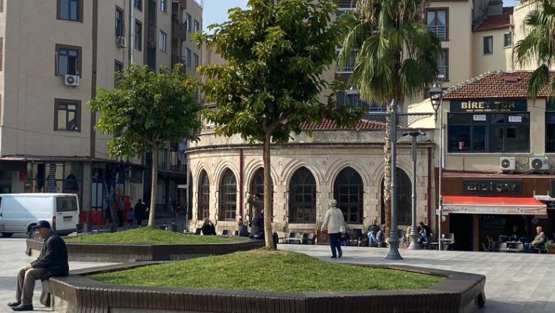 Karesi Bey Türbesi'nin İlginç Hikayesi