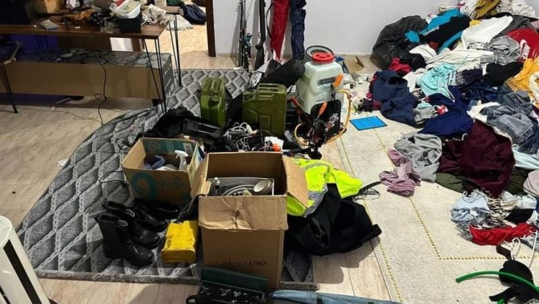 Komşularıyla Ortak Kullandığı Depoyu Soydu