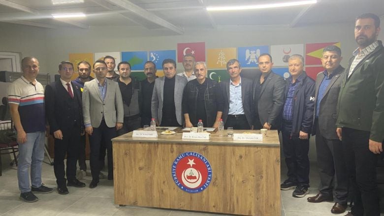TÜRKAV Balıkesir Şubesi Cumhuriyetin Değerlerine Vurgu Yaptı