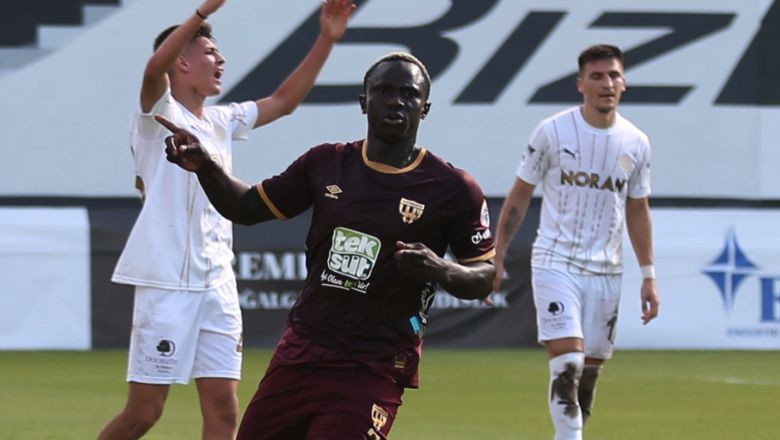 Teksüt Bandırmaspor Zirveye Tırmanıyor