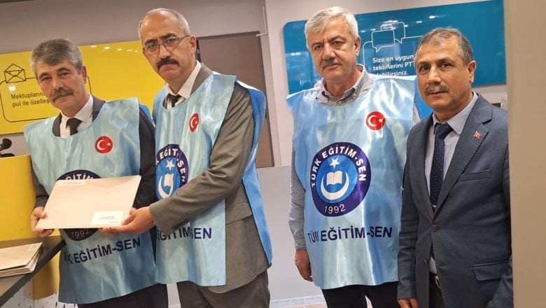 Türk Eğitim Sen: 'Öğretmenler Beyaz Önlük Değil Bir Maaş İkramiye İstiyor'