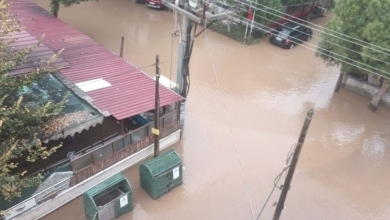 Balıkesir Edremit Sular Altında!