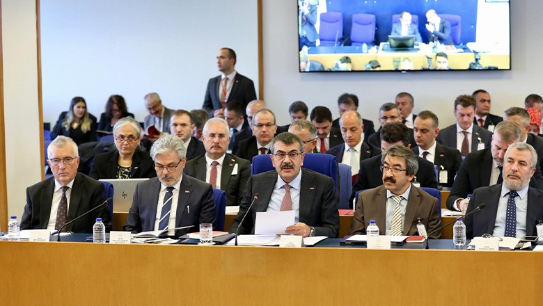 Bakan Tekin: "Seçmeli dersler bölümünü güncelledik"