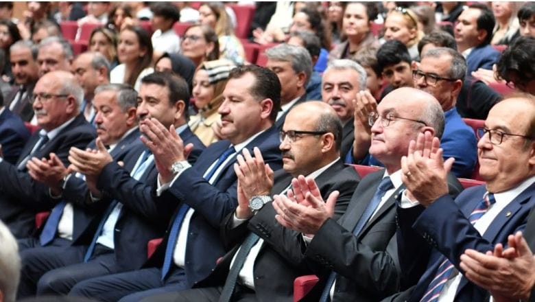 Balıkesir’de 66 Öğrencinin Başarısı İçin Özel Tören