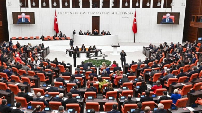 CHP Meclis’te Nöbete Başlıyor