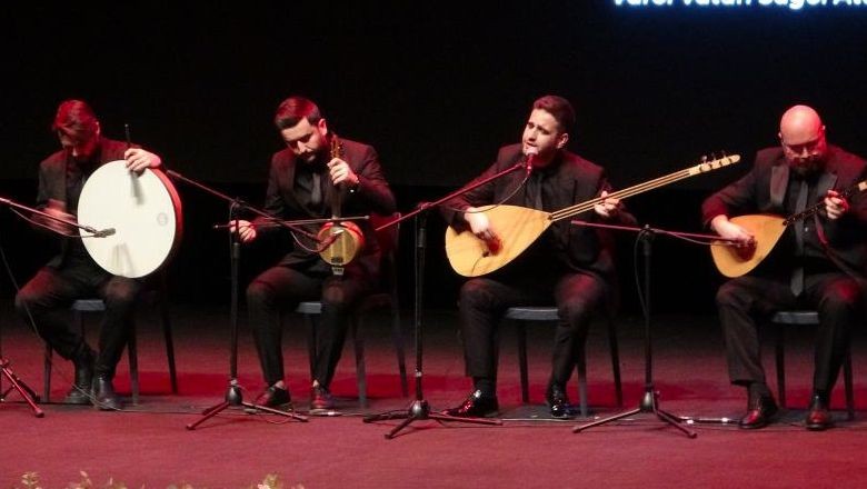 Balıkesir'deki Gala Gecesine Yoğun Katılım