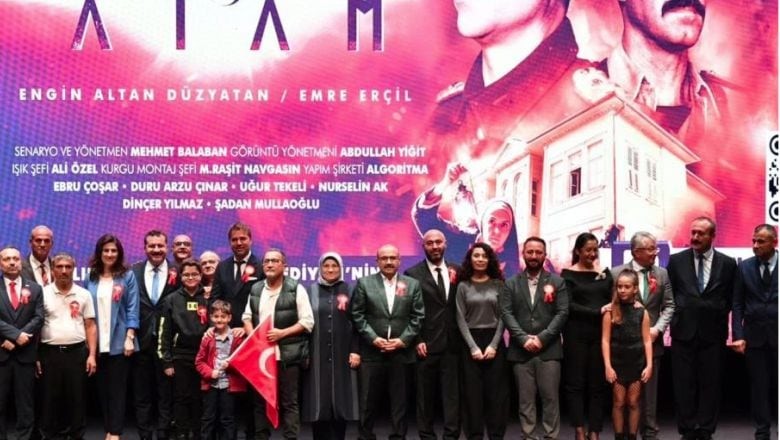 Balıkesir'deki Gala Gecesine Yoğun Katılım
