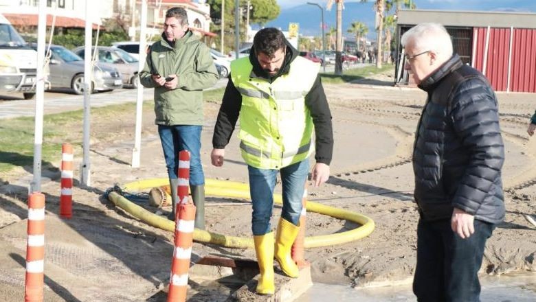 Balıkesir'de Fırtına'nın Etkileri Onarılıyor