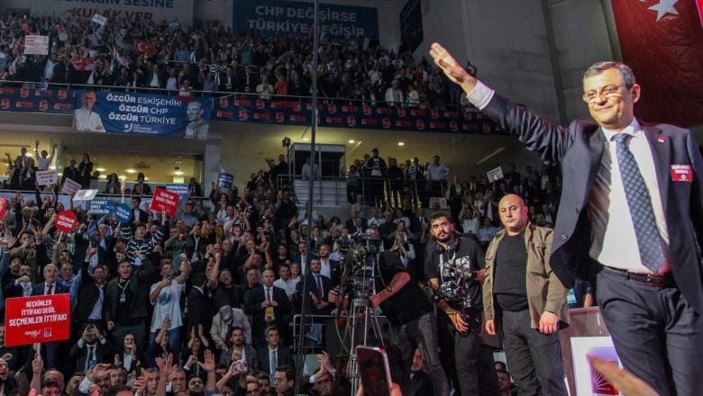 CHP’de Genel Başkan Özgür Özel Oldu