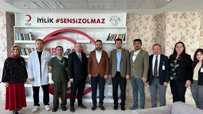 Balıkesir'e "Kızılay Kitap Eczanesi" Projesi