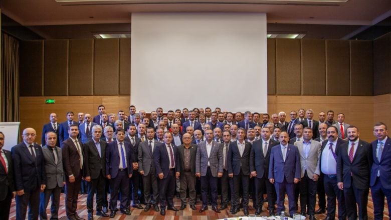 Özgür Özel İl Başkanları İle Buluştu