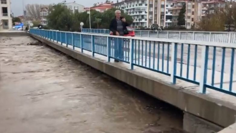 Edremit Zeytinli Çayı Taştı!
