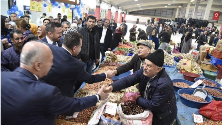 Dursunbey'de Kapalı Pazar Yerine Ulaşım Ücretsiz Oluyor