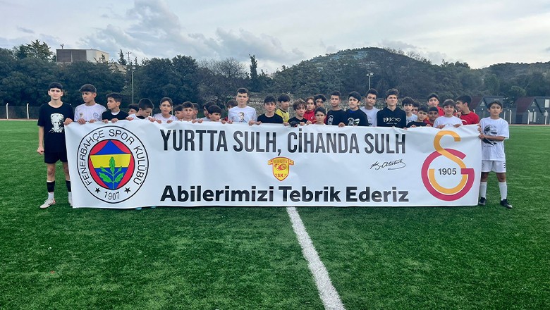 Sahaya Anlamlı Çıkış