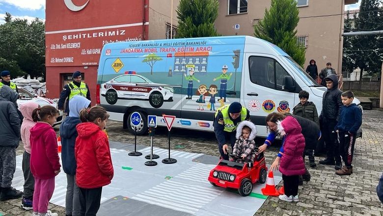 Trafik Dedektifleri Projesi 3 İlçede 5 Okula Ulaştı