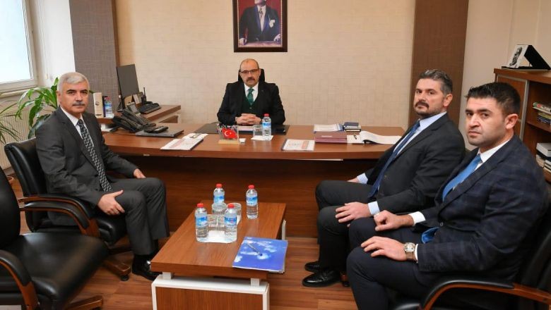 Vali Ustaoğlu Emniyet Müdürü Yiğit'le Buluştu