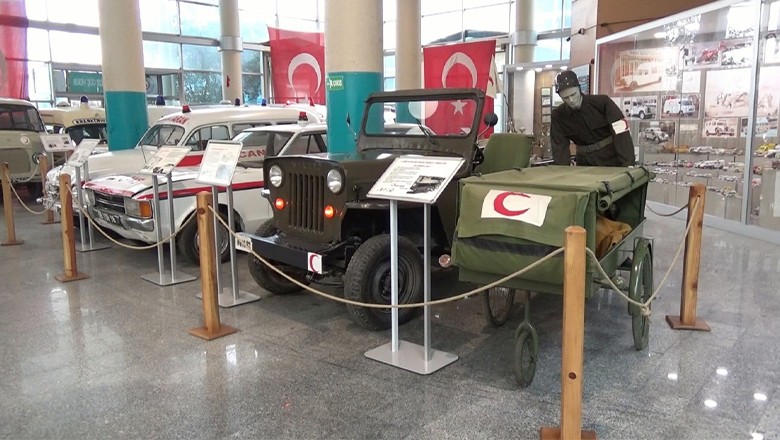 Sağlık Bakanı Koca'dan Nostaljik Paylaşım