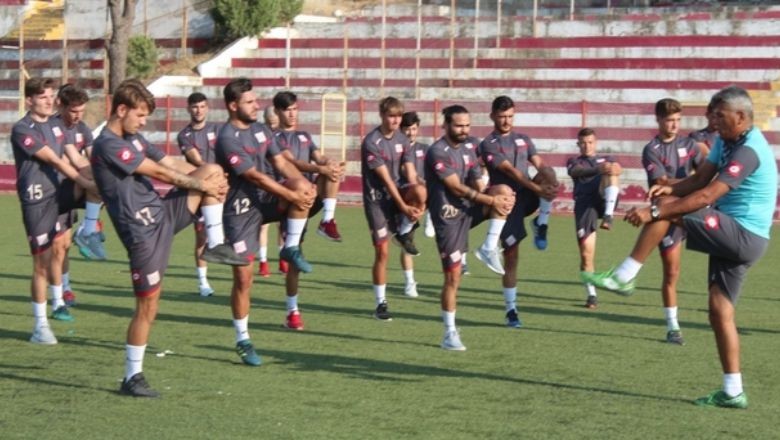 TFF 3. Lig 1. Grup Heyecanı: Ayvalıkgücü - Edirnespor
