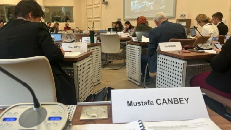AK Parti Balıkesir Milletvekili Canbey Paris'te