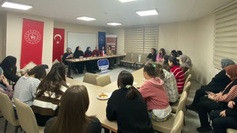 Dursunbey'de Destan Yazan Kadınlar