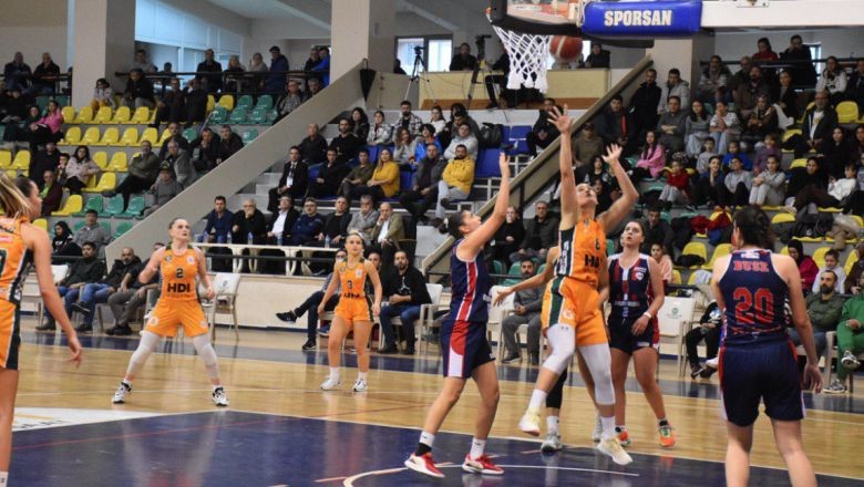 Gürespor'un Galibiyeti Depremzedelere Umut Oldu