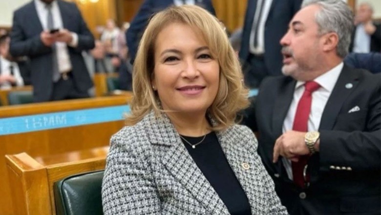 İyi Parti'de İstifalar Bitmiyor